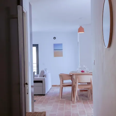 Mar-ria 6 * פוסטה